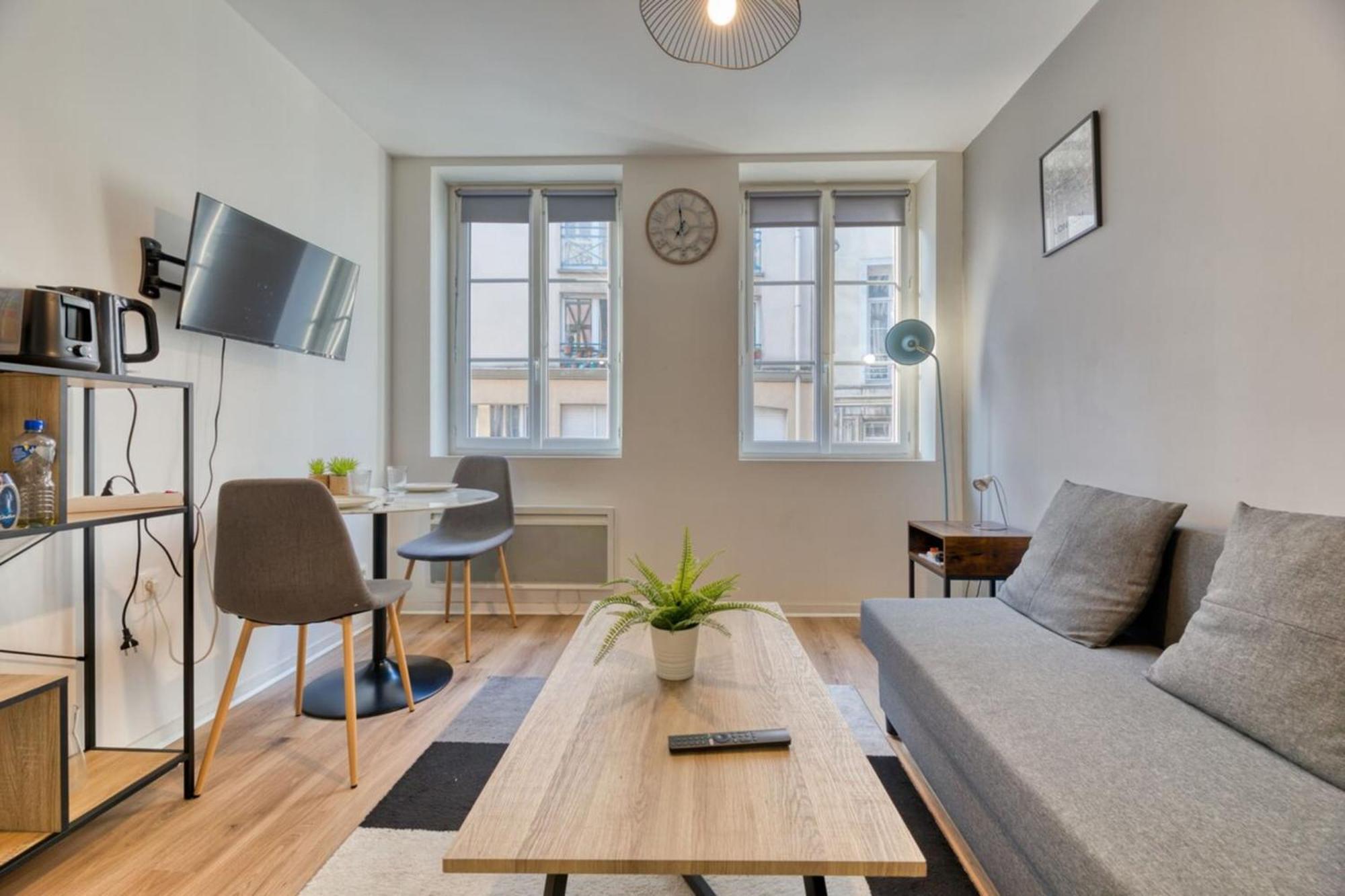 Le Thibaut Studio Renove Au Coeur De Rouen Bagian luar foto